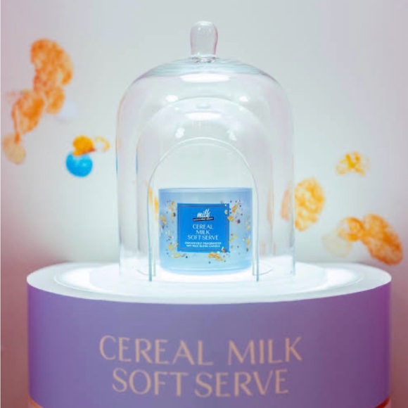 Bath & Body Works x Milk Bar Cereal Milk Soft Serve 3-Wick Candle NWT - Picture 5 of 6